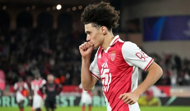 MU bán đứt Hojlund cho Napoli, Liverpool chi 50 triệu euro tìm người thay Salah