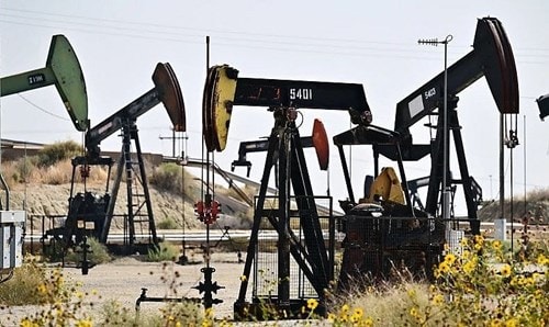 Sản lượng dầu OPEC giảm còn 20,04 triệu thùng/ngày, thấp nhất kể từ năm 2000