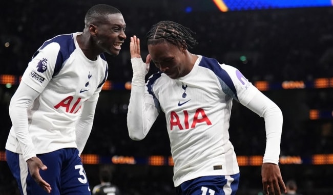 Tottenham 1-1 Leeds: Siêu phẩm của Mathys Tel không đủ giúp Spurs bứt phá