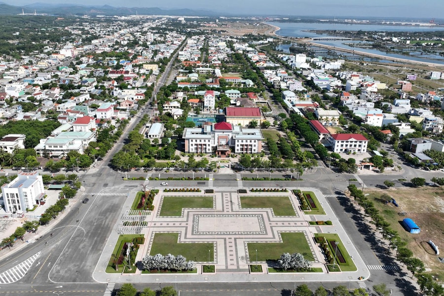 Lấy ý kiến hoàn thiện đề án thành lập phường Núi Thành