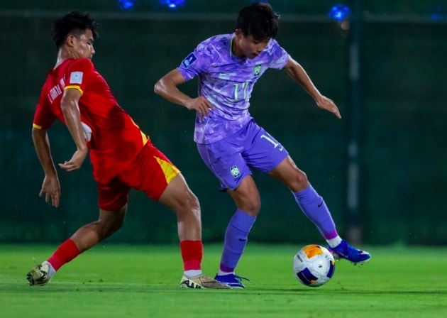 Báo Hàn Quốc chỉ trích đội nhà sau trận hòa Yemen, mất ngôi đầu bảng vào tay U17 Việt Nam