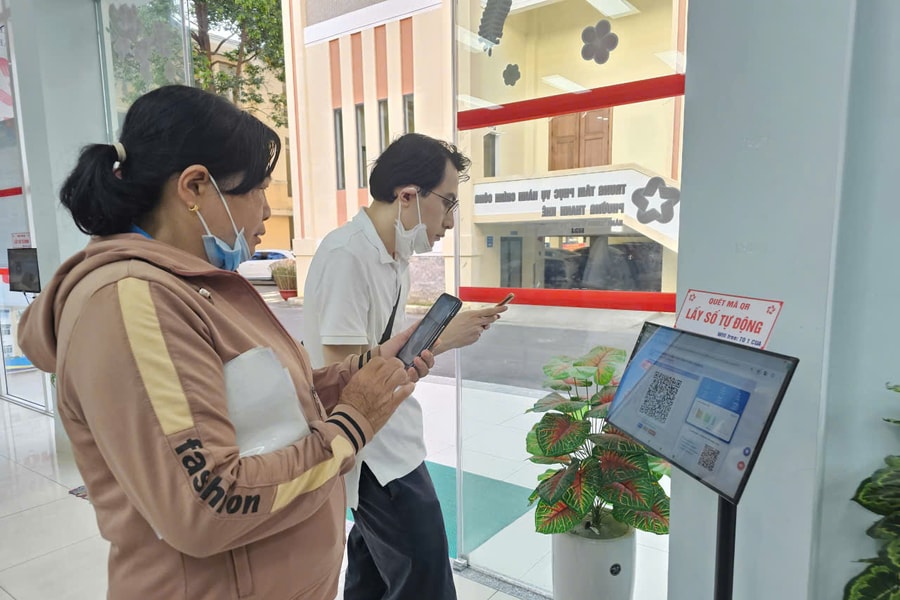 Thí điểm mô hình Kiosk thông minh tại 10 đơn vị