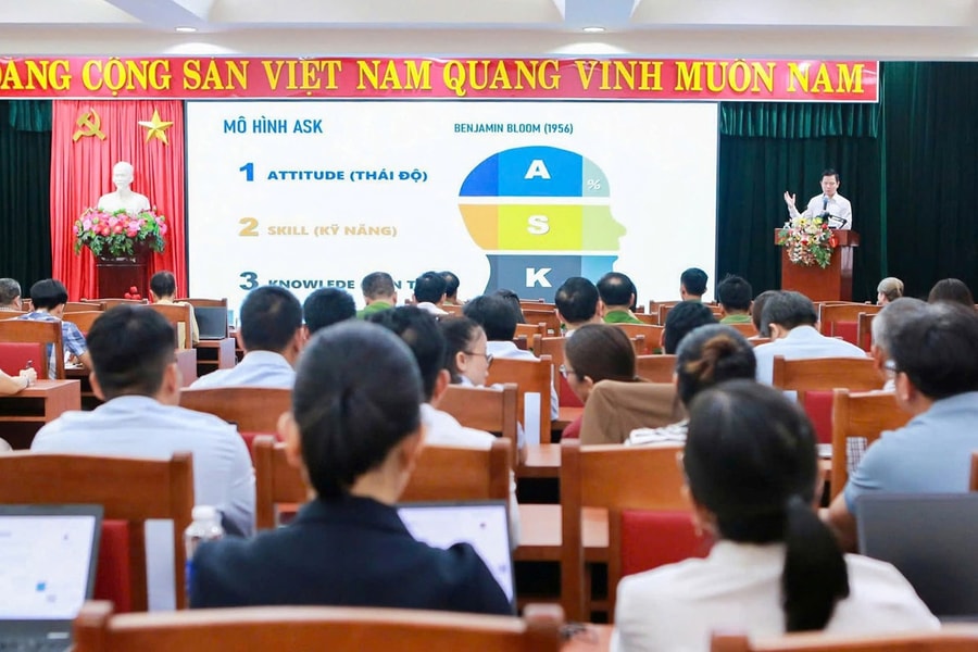 Đà Nẵng tập huấn kỹ năng phổ biến pháp luật cho gần 200 báo cáo viên, tuyên truyền viên