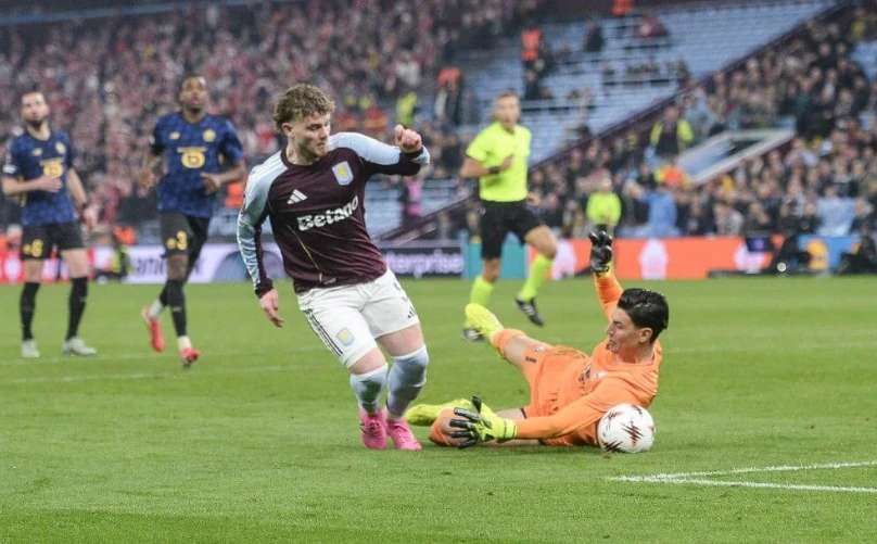 Harvey Elliott và một năm bị lãng phí: Bi kịch từ những toan tính tài chính tại Aston Villa