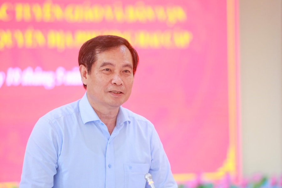 Đoàn khảo sát Ban Tuyên giáo và Dân vận Trung ương làm việc với Đảng ủy phường Hòa Xuân