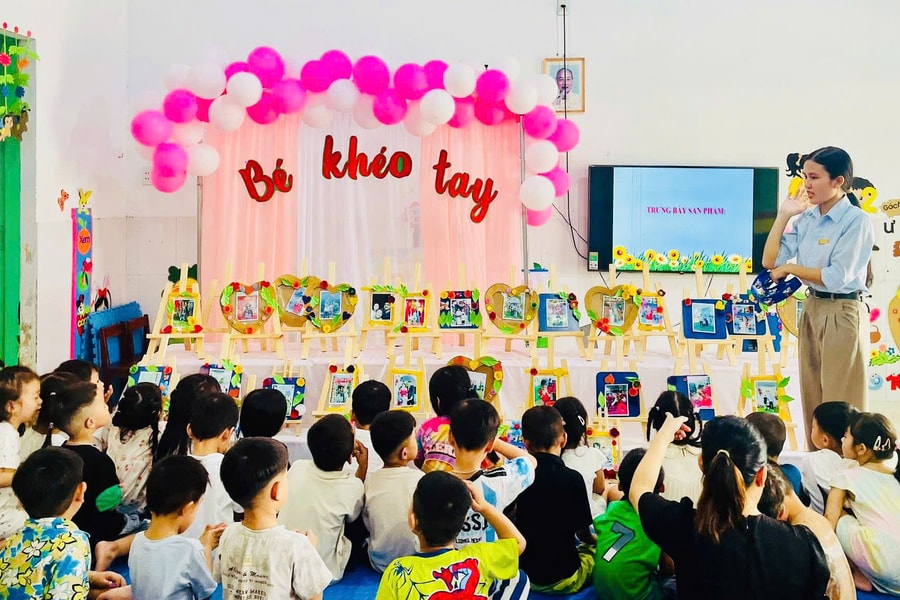 Hướng đến mục tiêu chuẩn hóa trường lớp