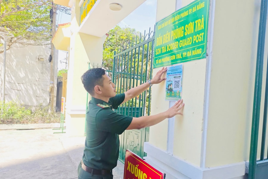 Chung tay giữ gìn bình yên vùng biển