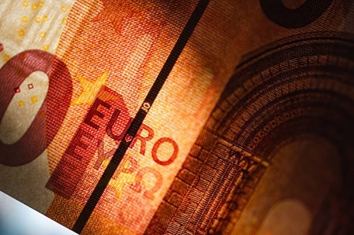 Tỷ giá Euro ngày 18/05: Nhiều ngân hàng đánh mất mốc 30.000 VND/EUR chiều mua vào