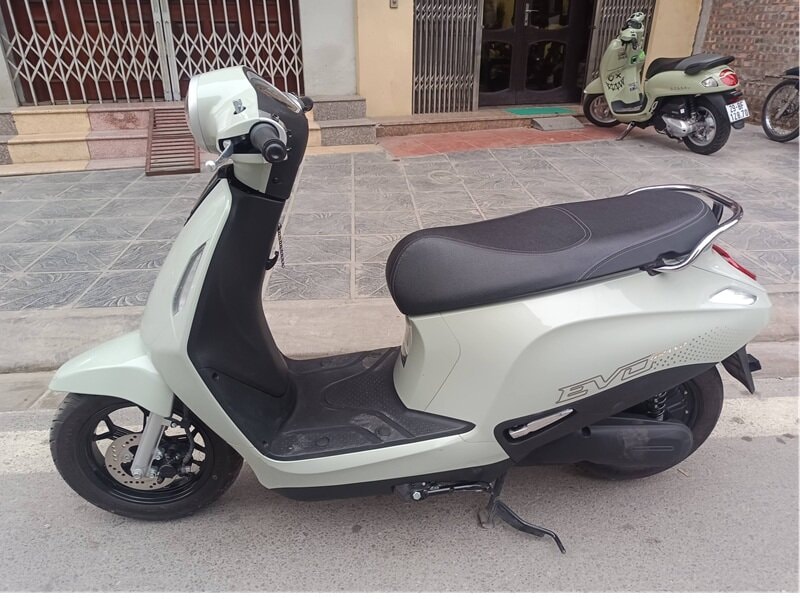 VinFast Evo Grand: Xe máy điện 2 pin "siêu tầm xa" giảm giá sâu còn 19,9 triệu đồng