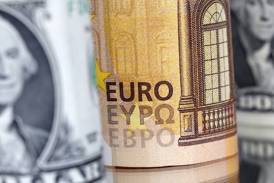 Đồng Euro có thể tăng mạnh lên 1,23 USD nhờ dòng vốn phòng hộ 214 tỷ USD