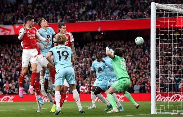Arsenal nhọc nhằn hạ Burnley 1-0: Bản lĩnh Kai Havertz và quyền tự quyết ngôi vương