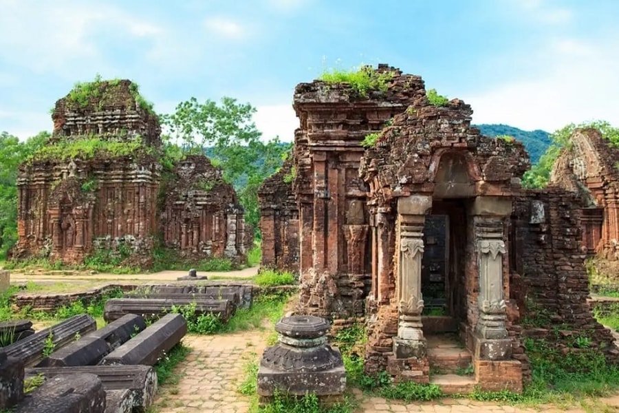 Ban hành quy chế quản lý, bảo vệ và phát huy giá trị di sản văn hóa