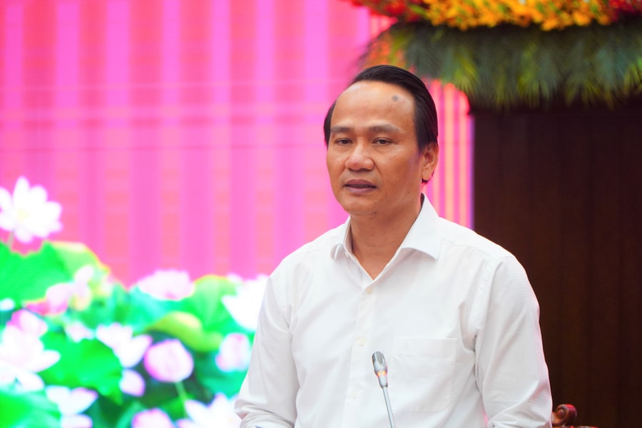 Phó Bí thư Thường trực Thành ủy Nguyễn Đình Vĩnh: Chăm sóc sức khỏe nhân dân là nhiệm vụ quan trọng, lâu dài