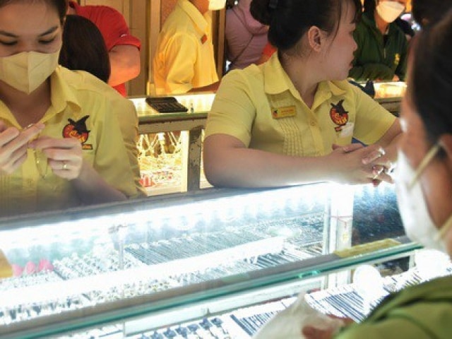 Cập nhật 08:30 sáng 22/05/2026: Giá vàng đồng loạt đi ngang tại các thương hiệu lớn
