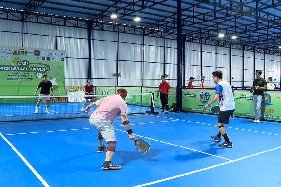 Hơn 130 vận động viên tranh tài giải Pickleball gây quỹ thiện nguyện