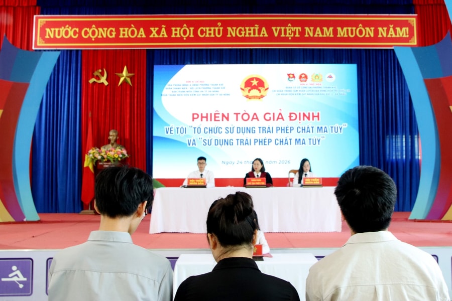Nâng cao nhận thức bảo vệ lợi ích công và nhóm người dễ bị tổn thương