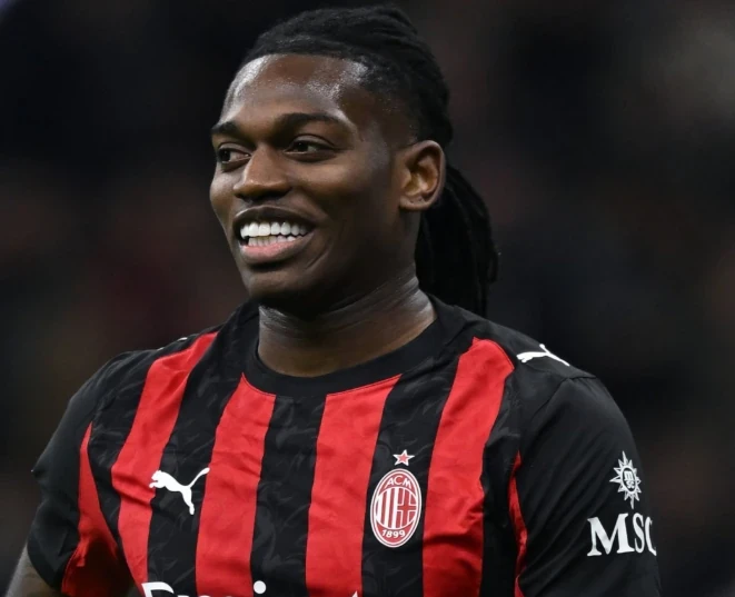 Tin chuyển nhượng 24/5: MU áp sát Rafael Leao, Chelsea lên kế hoạch với Thiago Silva
