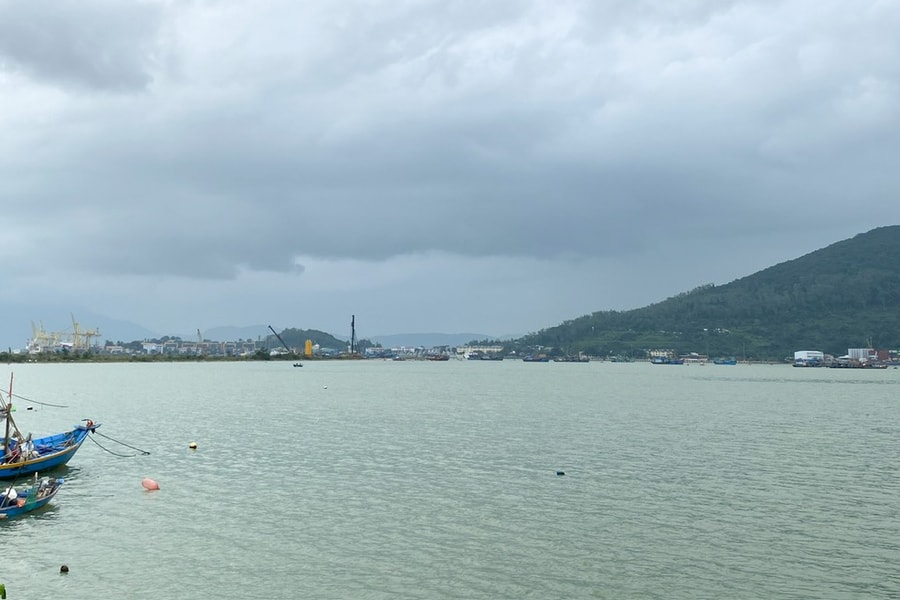 Nhặt chuyện quanh cửa Hàn