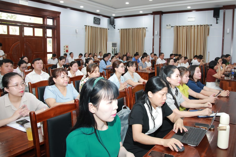 Phường Thanh Khê tập huấn ứng dụng AI trong hoạt động công vụ