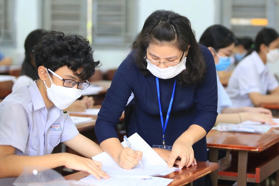 Đề thi và đáp án môn Toán vào lớp 10 tại Khánh Hòa năm 2026