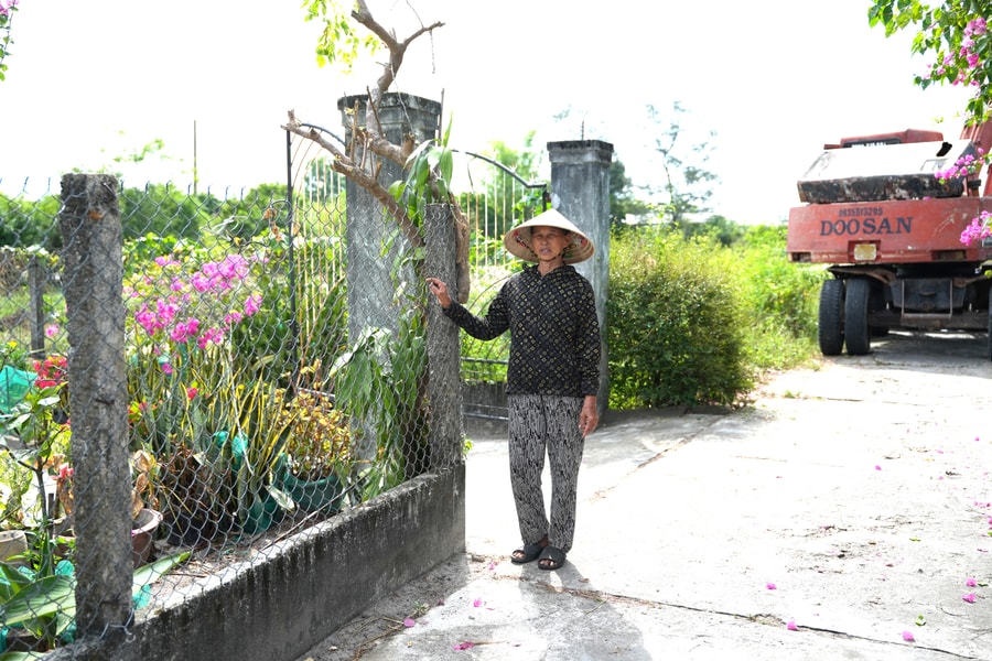 Đồng thuận hiến đất mở đường
