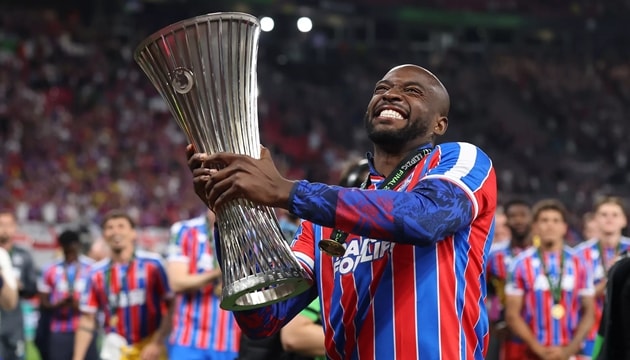 Jean-Philippe Mateta ghi bàn quyết định giúp Crystal Palace vô địch UEFA Conference League