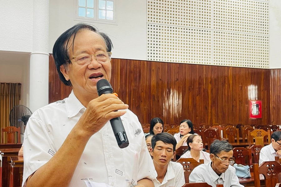Nhân dân phường Bàn Thạch góp ý xây dựng đội ngũ cán bộ, công an cơ sở