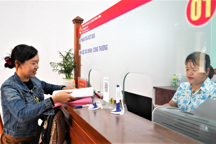 Thăng Phú đẩy mạnh cải cách hành chính với mô hình “Một cửa tiện ích”