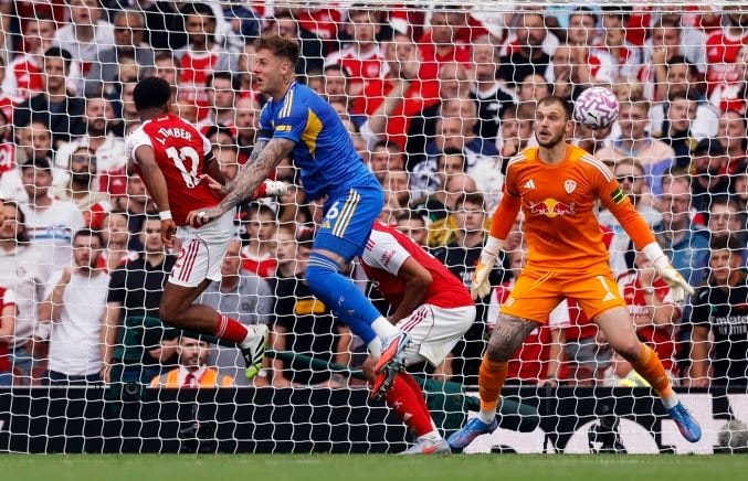 Arsenal vs PSG tại chung kết Champions League: Khi bóng chết đối đầu biến số pressing