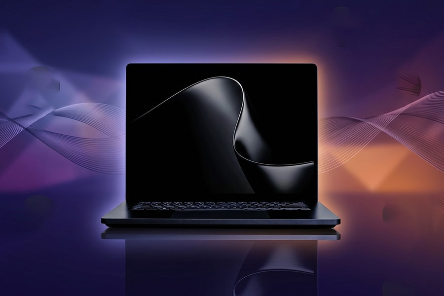 Microsoft Surface Laptop Ultra: Đột phá với chip NVIDIA RTX Spark và màn hình mini-LED 2.000 nits