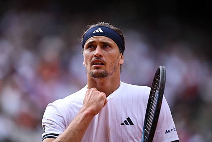 Alexander Zverev tiến sát ngôi vương Roland Garros sau chiến thắng Jesper De Jong