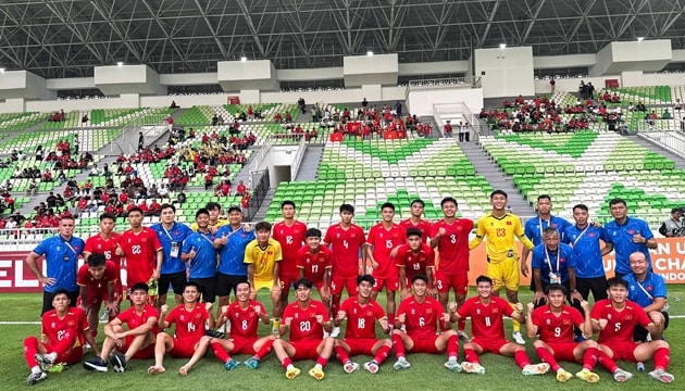 U19 Việt Nam thắng Timor Leste 3-0: Cú hat-trick của Công Hậu chiếm lĩnh ngôi đầu