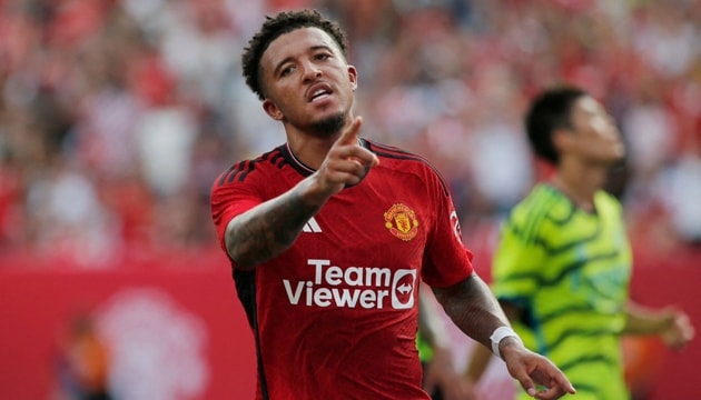 MU đại thanh lọc đội hình: Jadon Sancho và 3 ngôi sao chính thức rời Old Trafford