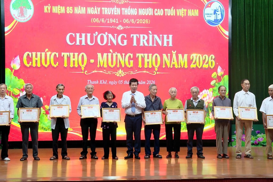 Phường Thanh Khê mừng thọ 120 người cao tuổi
