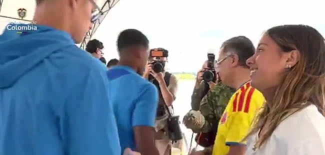 James Rodriguez gây tranh cãi vì phớt lờ con gái Tổng thống Colombia trước thềm World Cup 2026