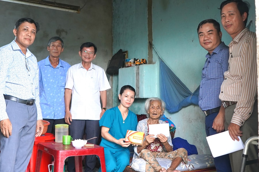 Lan tỏa việc làm nhân ái