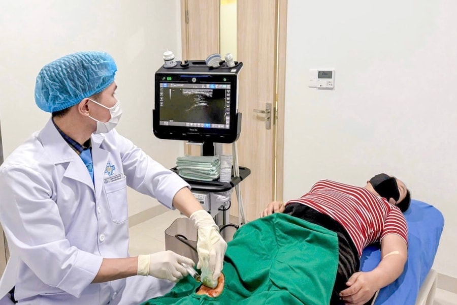 Ứng dụng y học tái tạo vào chữa bệnh xương khớp, chăm sóc vết thương