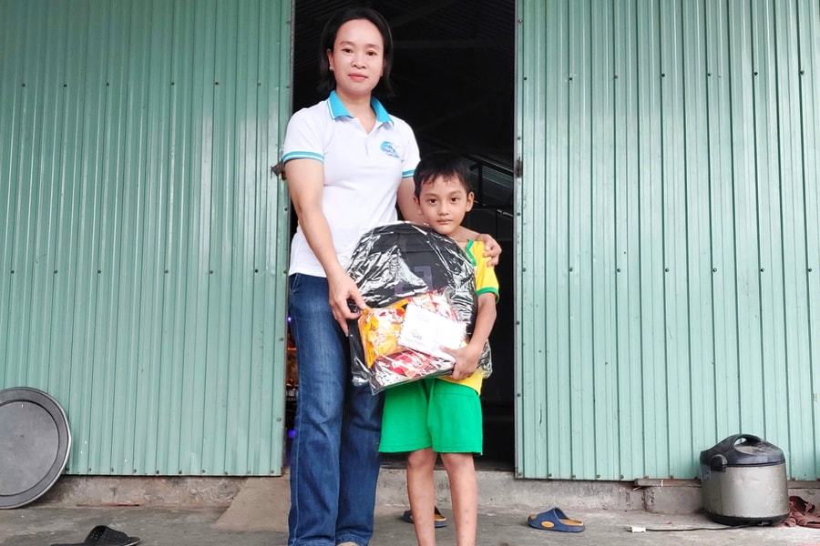Lan tỏa điều tốt đẹp cùng hạt gạo nghĩa tình