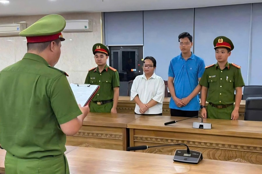 Công an Đà Nẵng khởi tố, bắt tạm giam 3 đối tượng kinh doanh sách điện tử trái phép