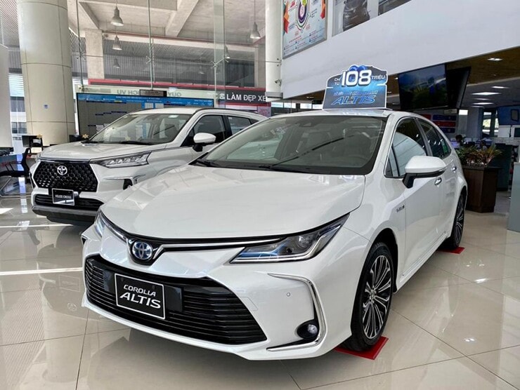 Giá xe Toyota Corolla Altis 2026: Chi tiết thông số và chi phí lăn bánh mới nhất