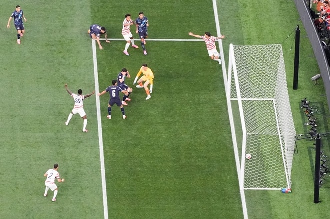 Tuyển Mỹ khởi đầu thuận lợi tại World Cup 2026 sau bàn phản lưới nhà của Paraguay