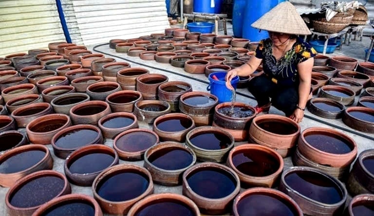 Nam O fish sauce meets international quality standards