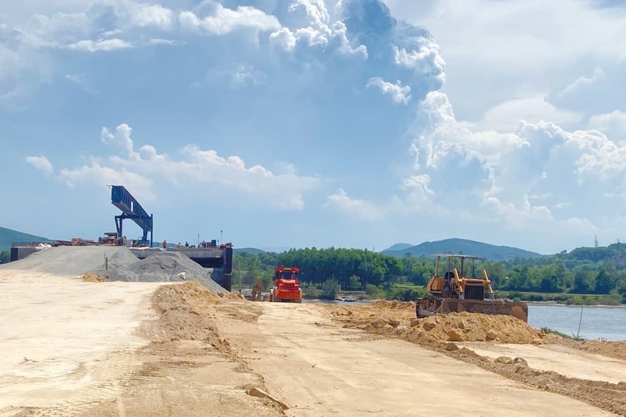 Trên công trường giao thông trọng điểm phía nam Đà Nẵng