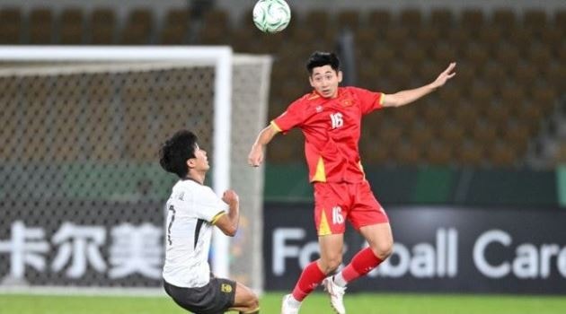 Công an TP.HCM chiêu mộ Nguyễn Nhật Minh: Cú hích thép cho hàng phòng ngự