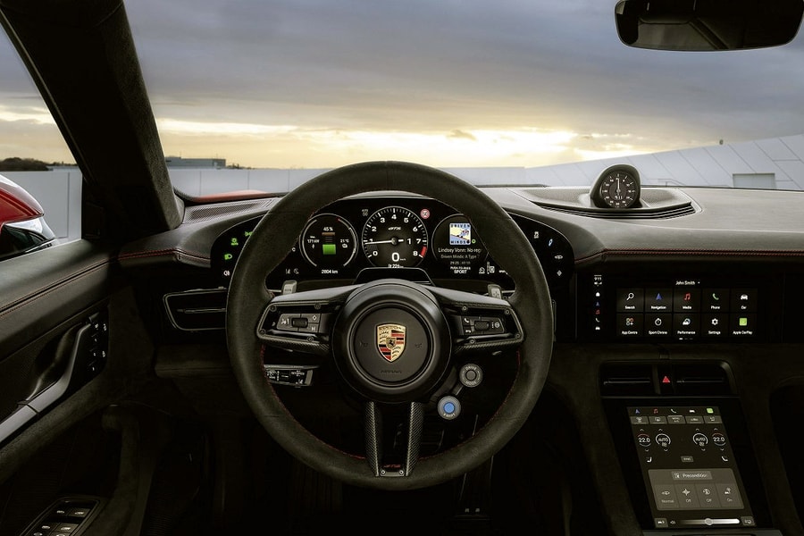 Porsche Taycan 2027: Công nghệ E-Shift giả lập cảm giác lái xe xăng có thực sự cần thiết?