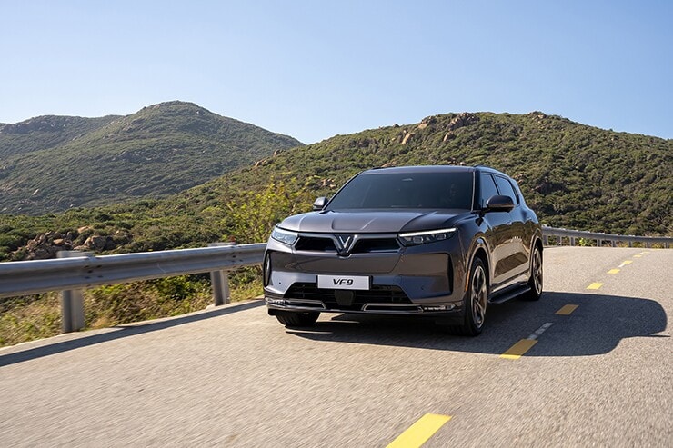 VinFast VF 9: SUV điện hạng sang ưu đãi 170 triệu đồng tháng 6/2026