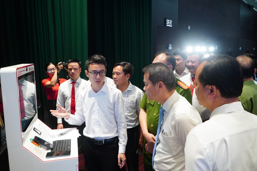 Đà Nẵng ra mắt 11 Trạm dịch vụ công số đầu tiên tại miền Trung