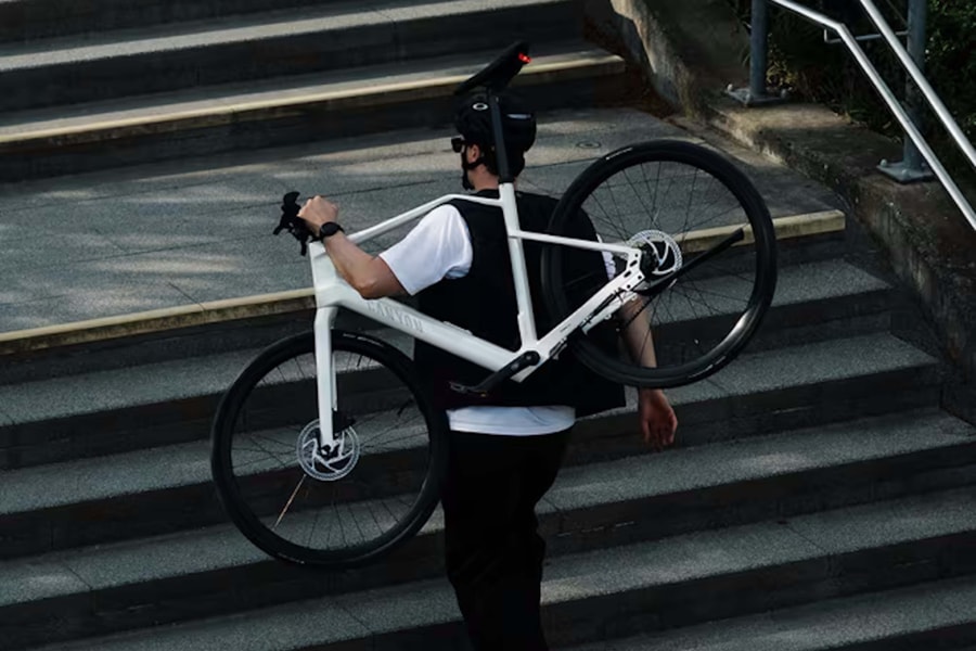 Canyon Roadlite:ON CF: Xe đạp điện carbon siêu nhẹ 13,95kg với động cơ Bosch ẩn mình