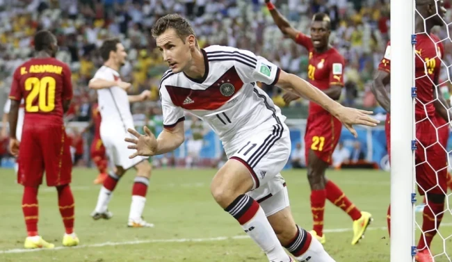 Lionel Messi phá kỷ lục ghi bàn World Cup: Khi huyền thoại Miroslav Klose cũng phải ngả mũ