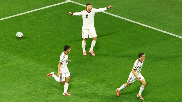 Mexico đè bẹp CH Séc 3-0: Kỷ lục lịch sử của Ochoa và bi kịch của Soucek